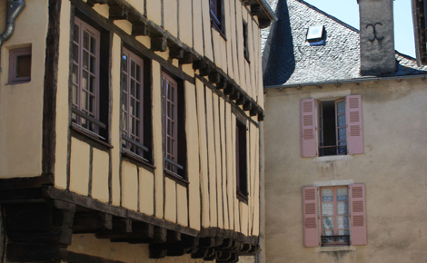 Sauveterre, maison à pans de bois